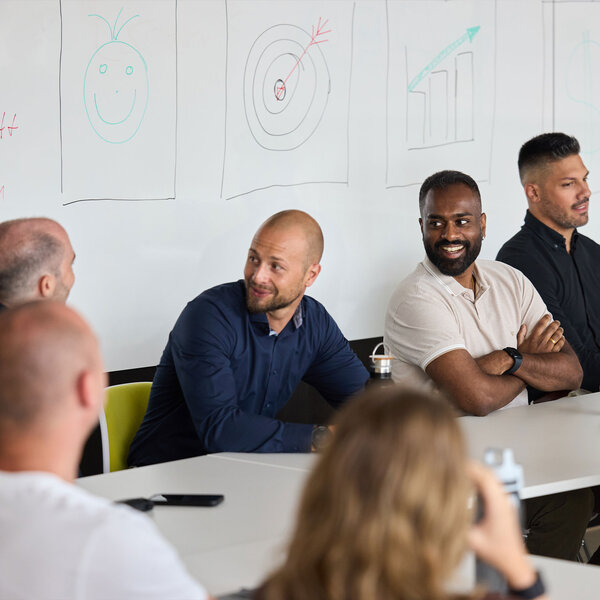 Über uns - Skalierbare Arbeitsplatzlösungen - uniq